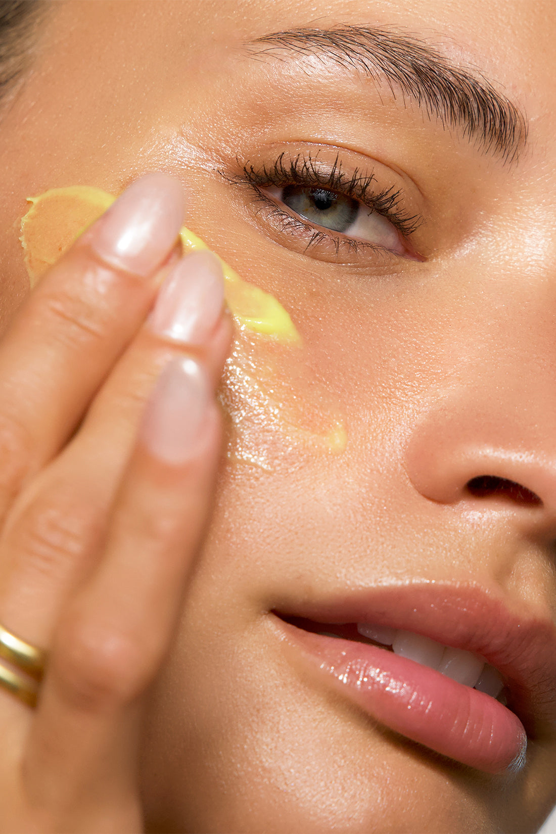 True Botanicals Calm Ginger Tumeric Cleansing Balm